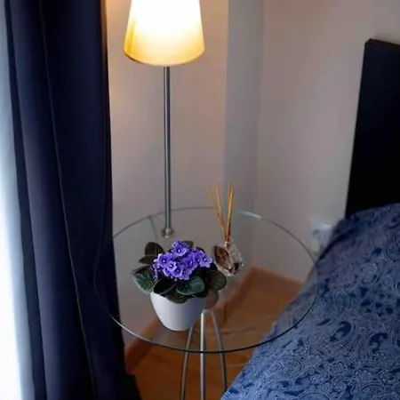 Apartment A Studio-apartment In A Newly Built House.wifi Valencia