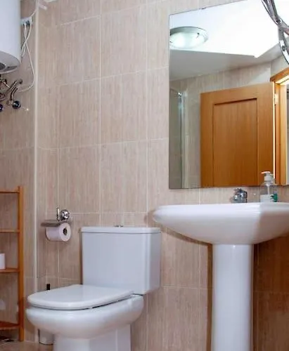 A Studio-apartment In A Newly Built House.wifi Valensiya