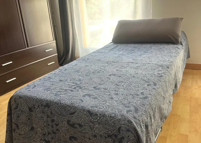 A Studio-apartment In A Newly Built House.wifi Daire Valensiya